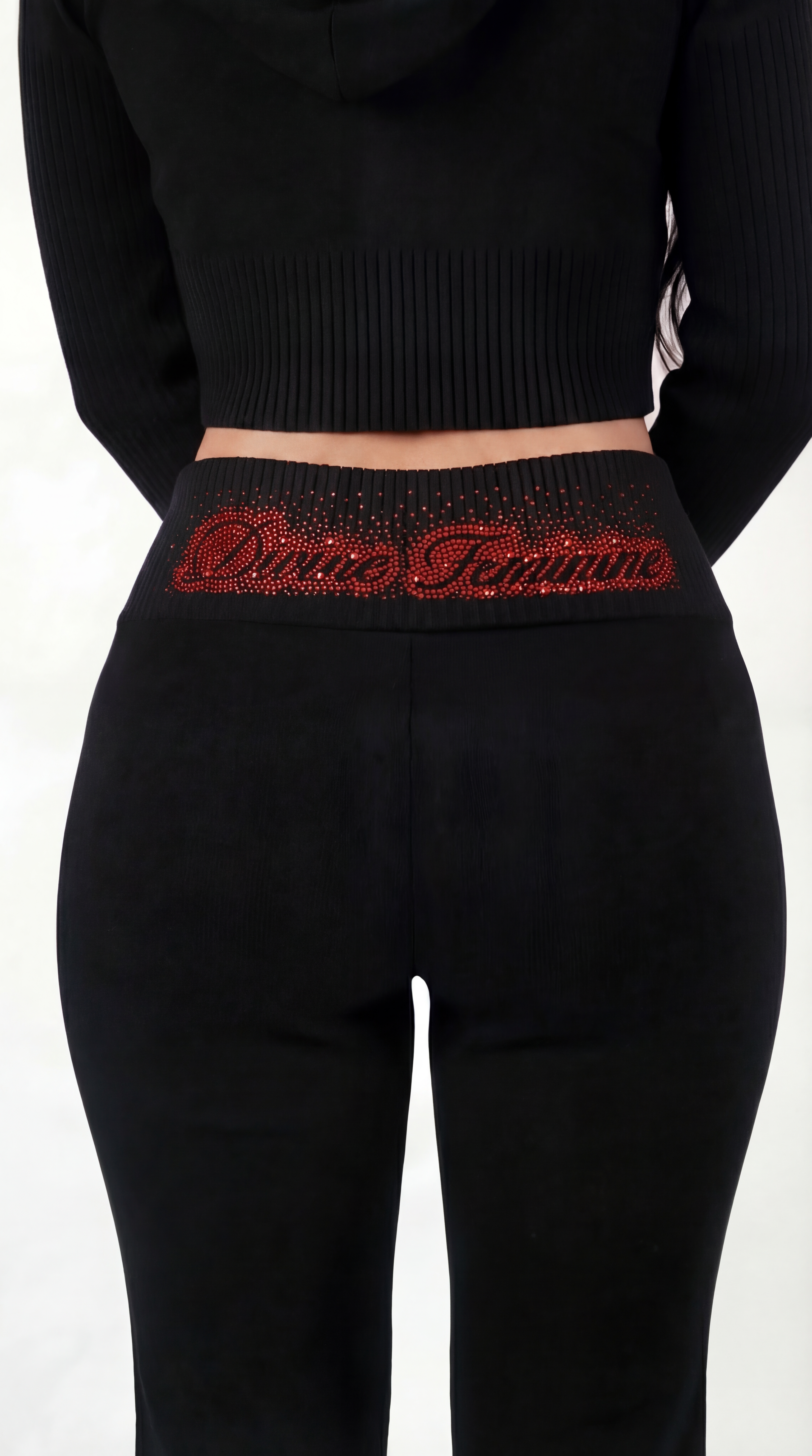 DIVINE FEMININE KNIT SET